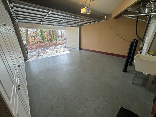 Building Photo - 1027 Pearl Point NE