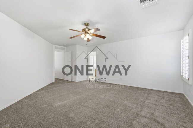 Building Photo - 11352 E Renata Ave