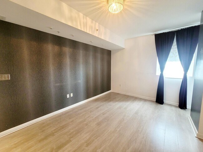 Building Photo - 244 Biscayne Blvd
