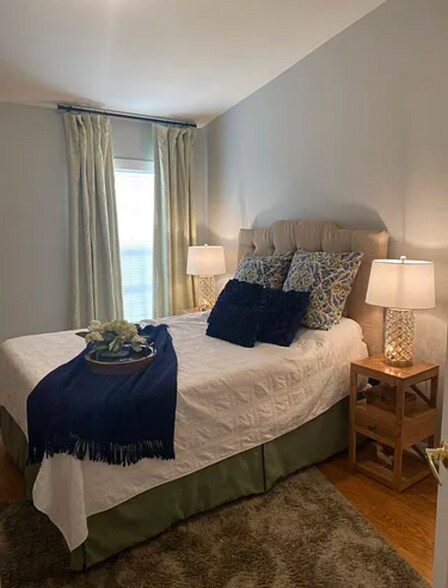 Building Photo - 960 Hampton Cir