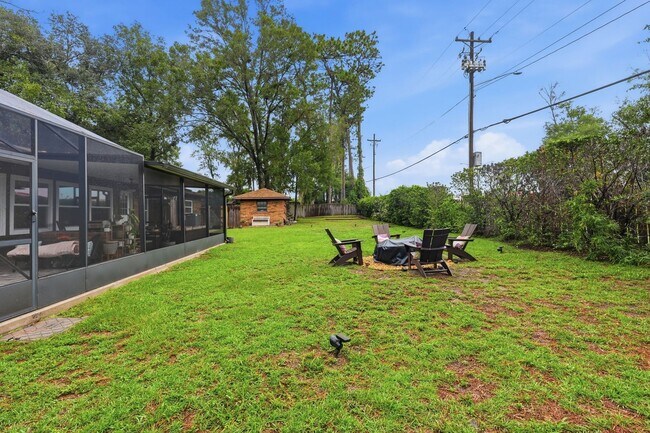 Building Photo - 1619 SW 75th Terrace
