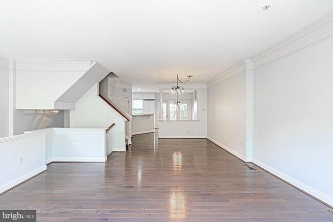 Building Photo - 107 Colville Dr