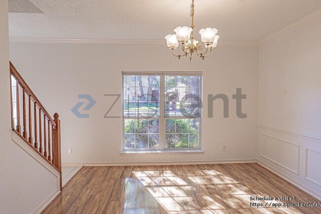 Building Photo - 514 Big Oak Ct