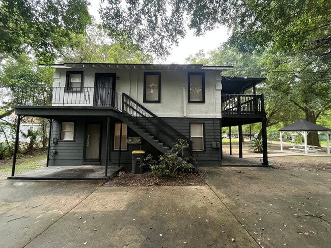 Building Photo - 1035 Maynard St