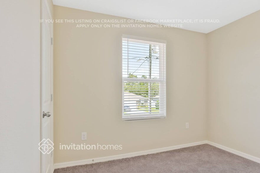 Building Photo - 202 Gladiola Ct