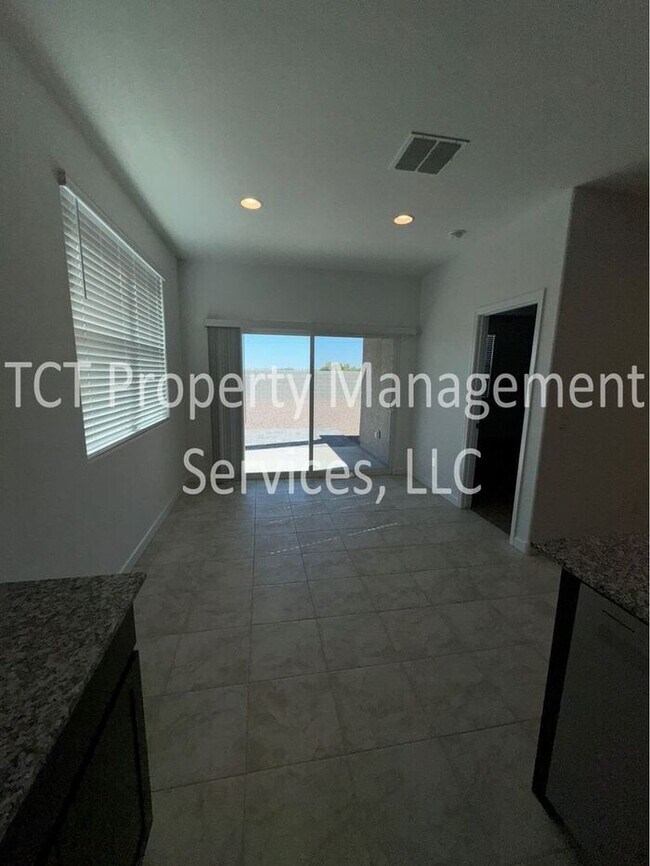 Building Photo - Brand New Home in San Tan Valley!