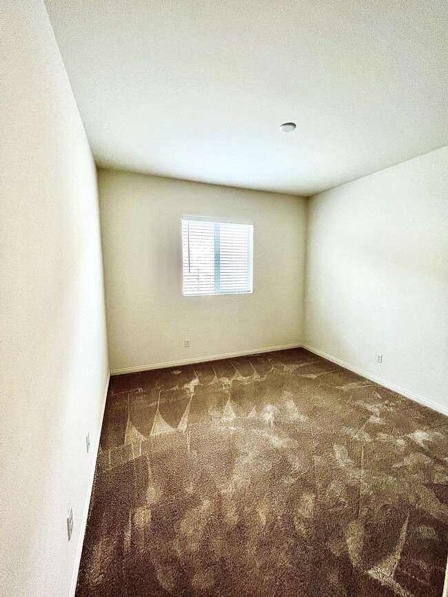 Building Photo - 11544 W Starcross Dr