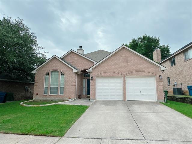 Building Photo - 2204 Starleaf Pl