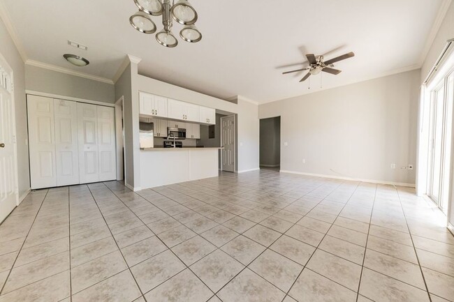 Building Photo - 904 Eagle Pond Dr