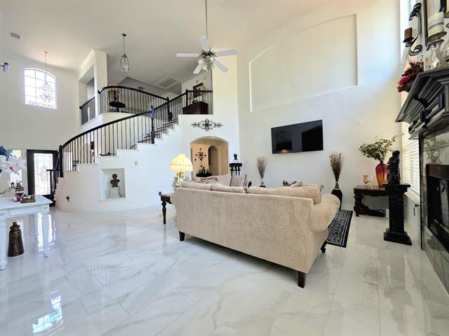 Building Photo - 4100 Nicklaus Ave