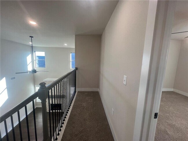 Building Photo - 7303 SW High Meadow Blvd