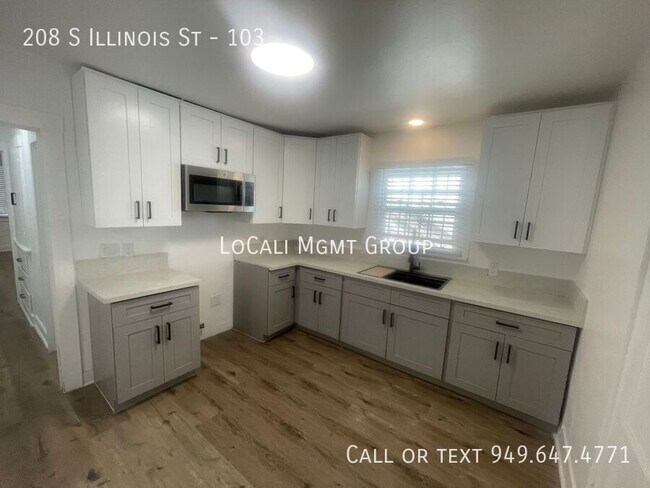 Building Photo - 208 S Illinois St