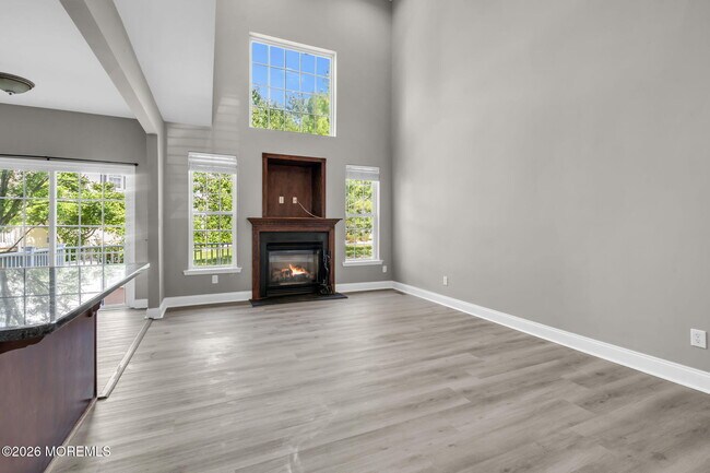 Building Photo - 30 Brookfield Dr