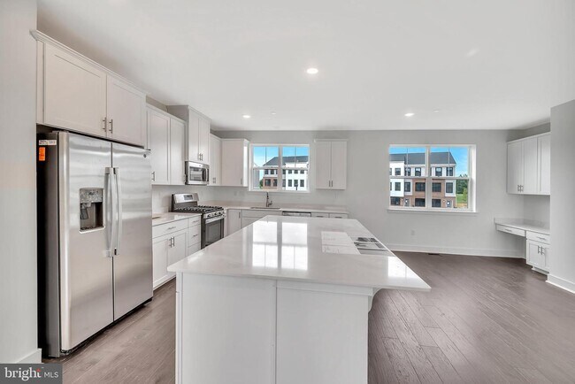 Building Photo - 125 LEWIS FISHER Dr