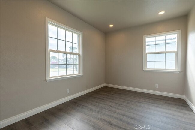 Building Photo - 14043 Mystic St