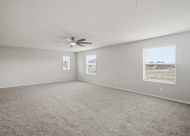 Building Photo - Spacious 4 Bedroom Home with Game Room and Flex Space!
