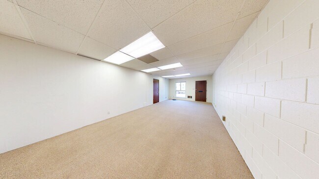 Building Photo - 2512 Webb Ave