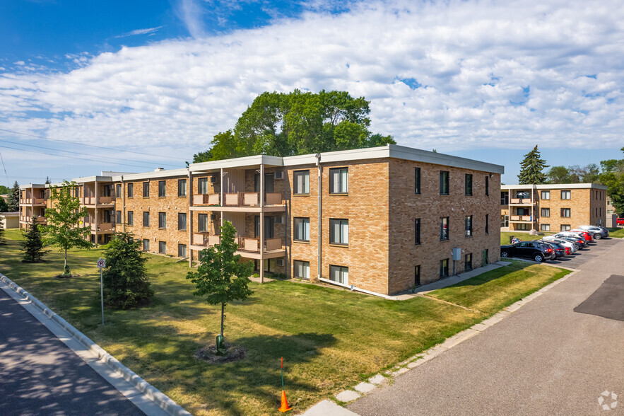 Primary Photo - Highcrest Manor Apartments