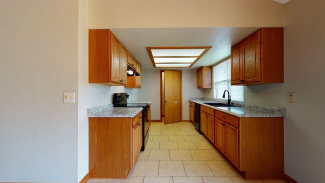 Building Photo - 8240 NW 85th St