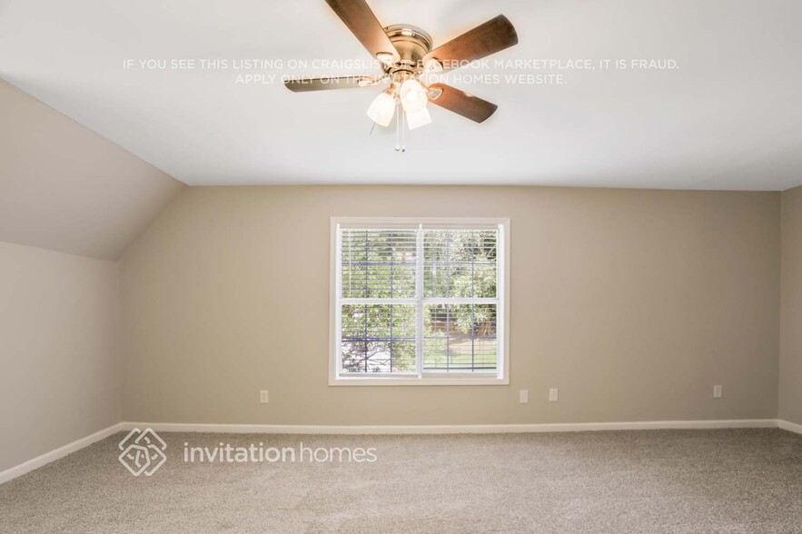Building Photo - 885 Cremins Rd