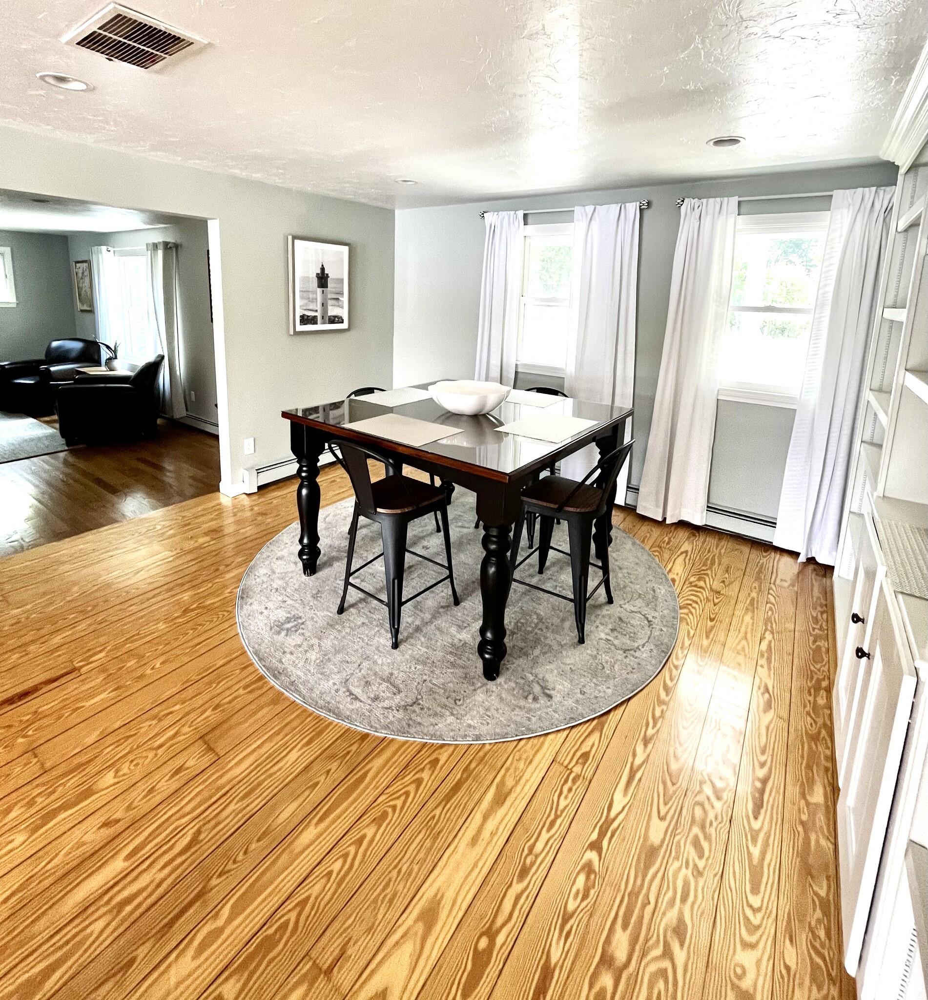 dining area - 56 Goldfinch Ln