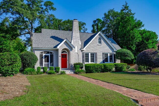 Building Photo - Large remodeled historic home now available!