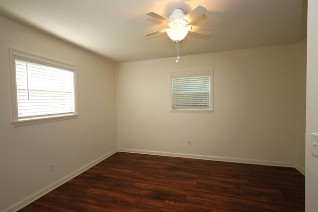 Building Photo - 1125 M J Taylor Rd