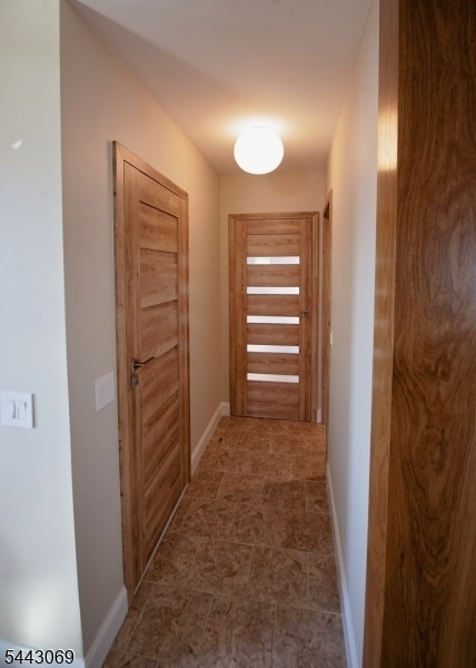 Building Photo - 6 Lakeview Terrace