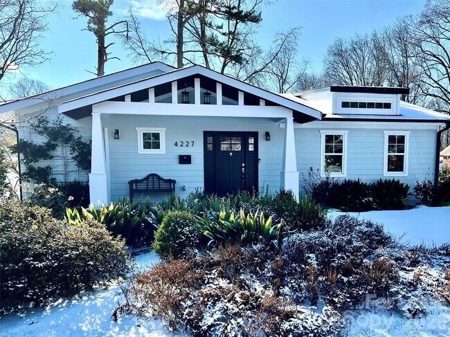 Building Photo - 4227 Murrayhill Rd