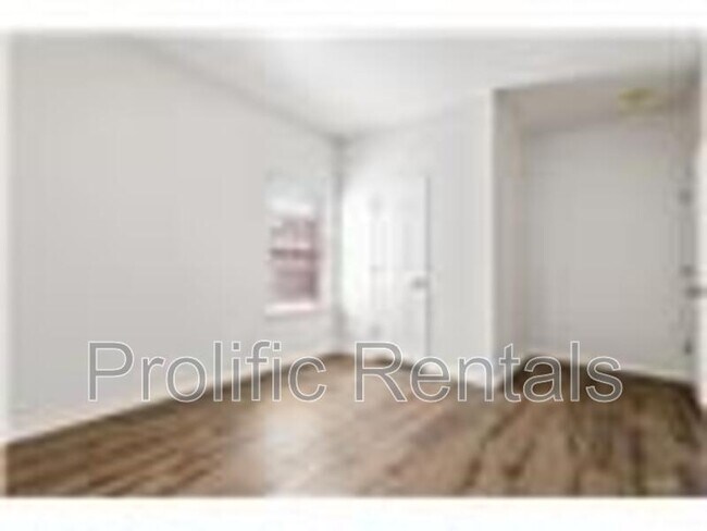 Building Photo - 3509 Abraham Dr