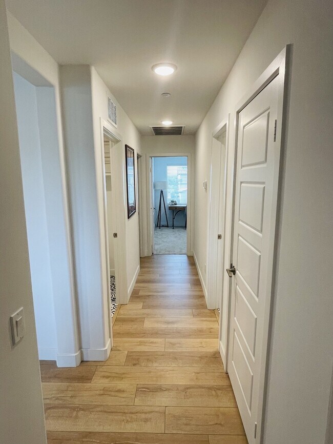 Building Photo - 30891 Laelia Cir
