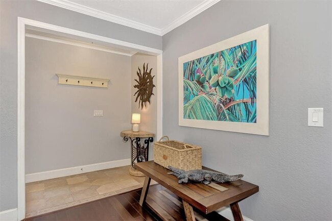 Building Photo - 1894 Loma Linda St