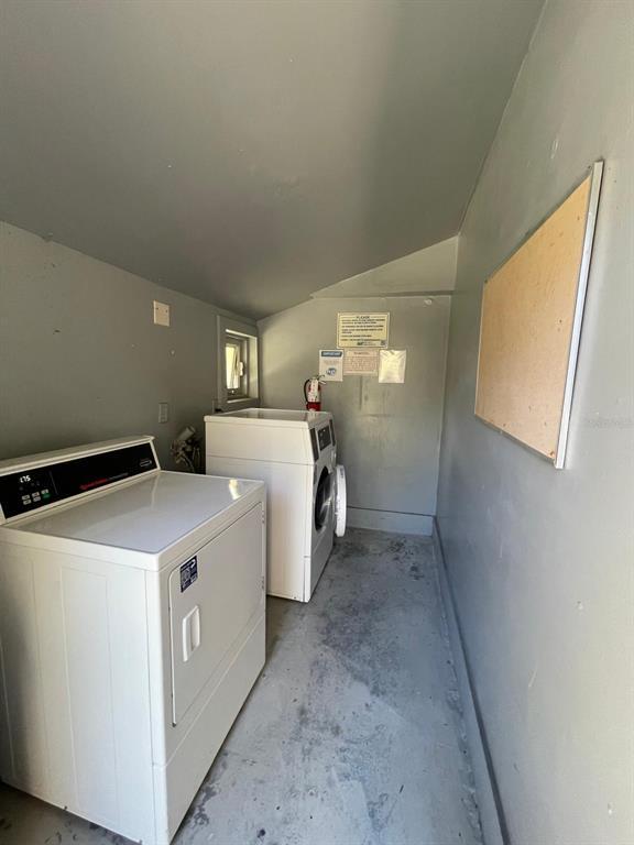 Building Photo - 6346 Newtown Cir