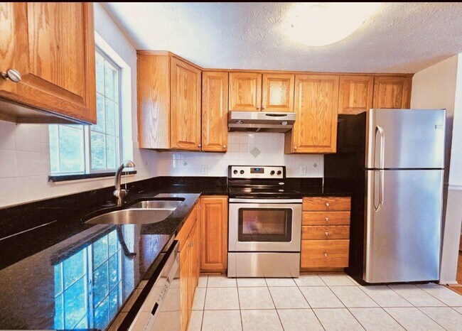 Building Photo - 8465 Summer Breeze Ln