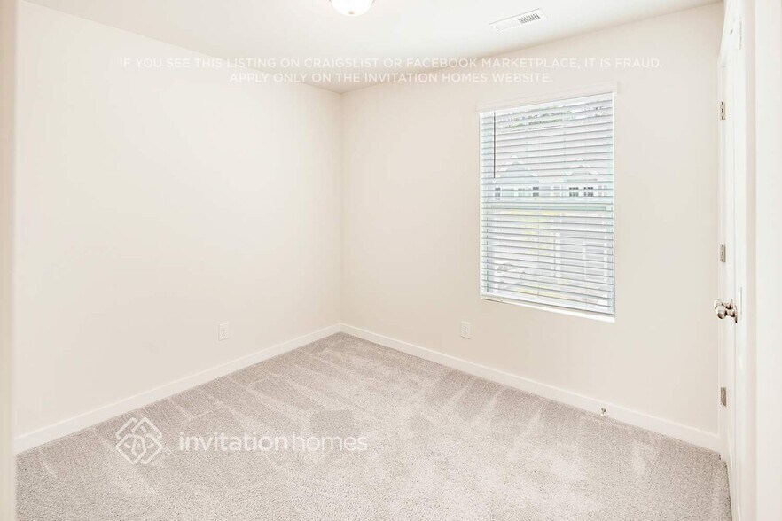 Building Photo - 3012 Ayana Dr