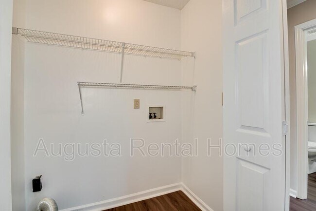 Building Photo - 766 Laurel Springs Ct