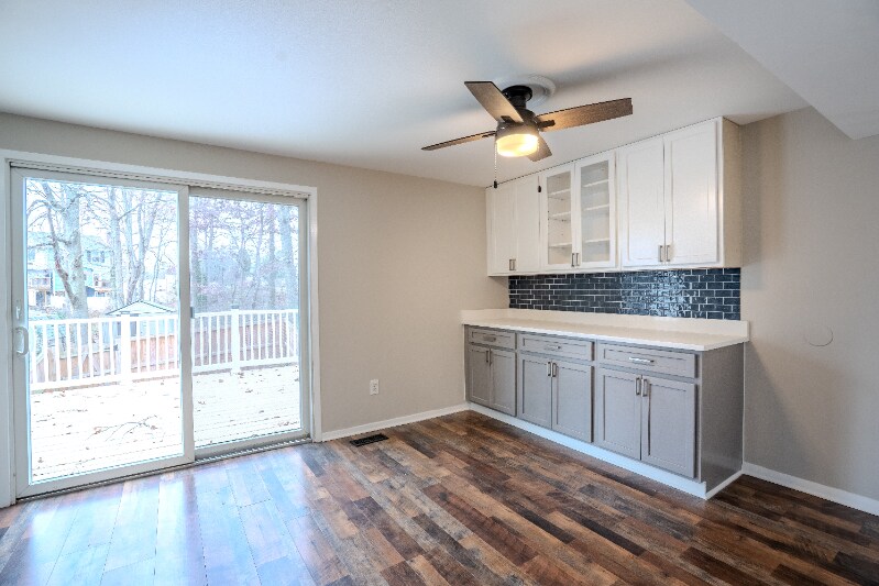 Building Photo - 8505 Castlemill Cir