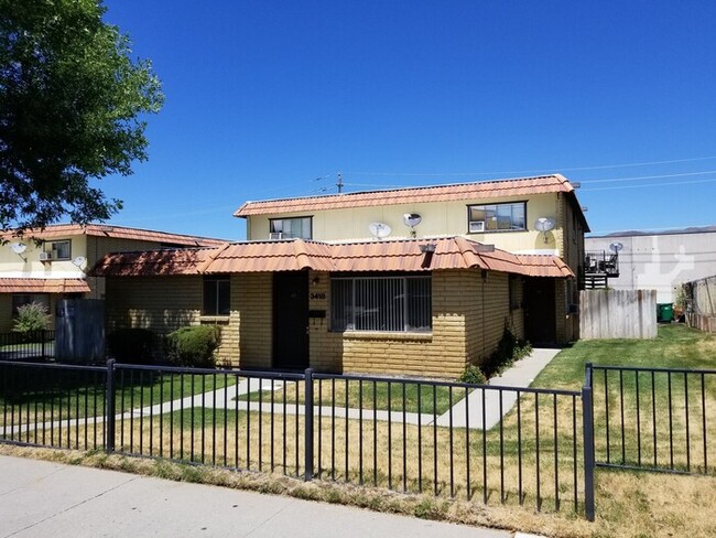 Primary Photo - Townhouse in carson City For Rent