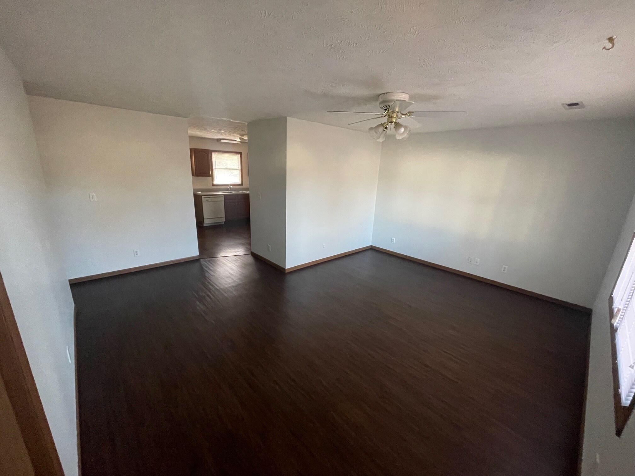 Front Entryway View - 6604 Logan Ave