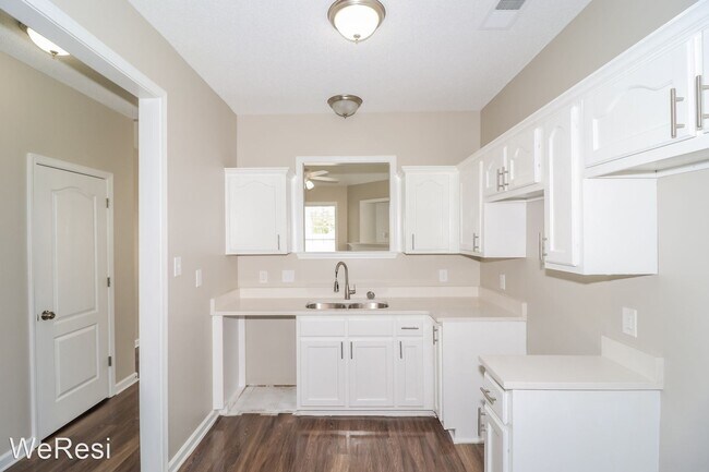 Building Photo - 3 br, 2 bath House - 8700 Macon Road