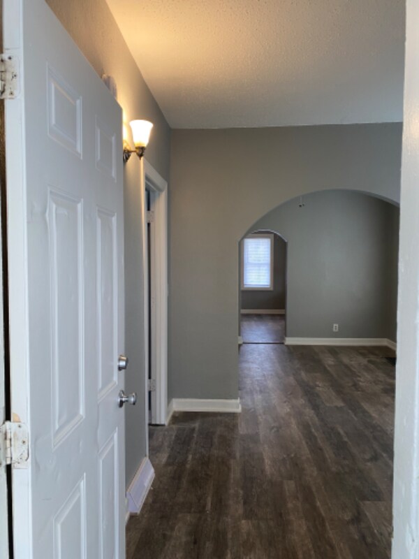 Building Photo - 1445 Dr Martin Luther King Dr