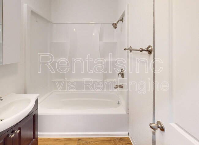 Building Photo - 16914 CA-12