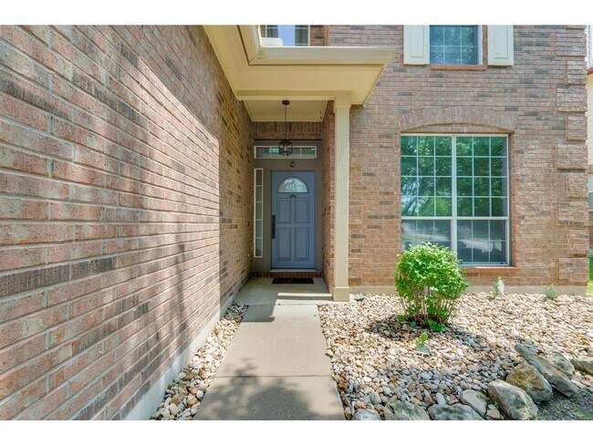 Building Photo - 200 Middle Creek Dr