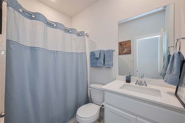 Building Photo - 4910 Tan Briar Dr