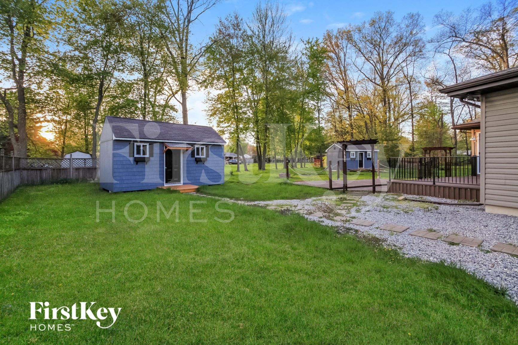 Building Photo - 1244 Day Cir E