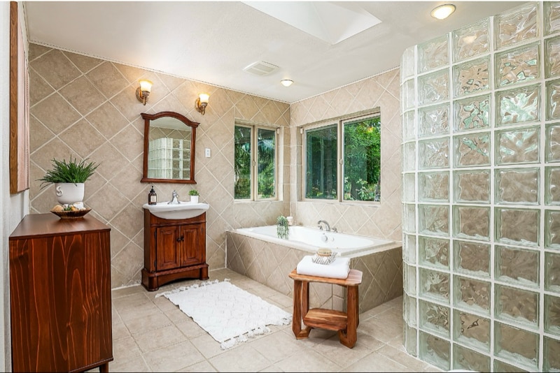 Building Photo - 18806 2nd Ave NW