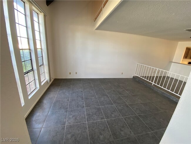 Building Photo - 6544 Ironbark Ln