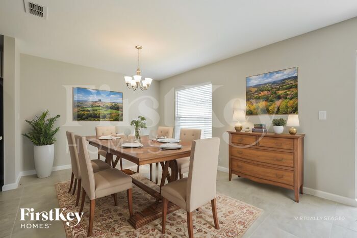 Building Photo - 489 Earhart Dr