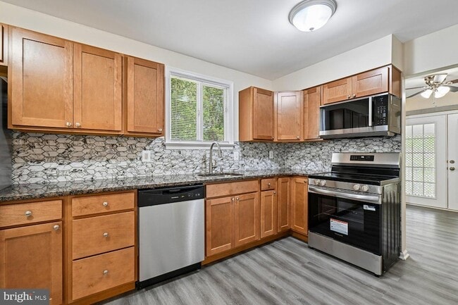 Building Photo - 8805 Bolero Ct