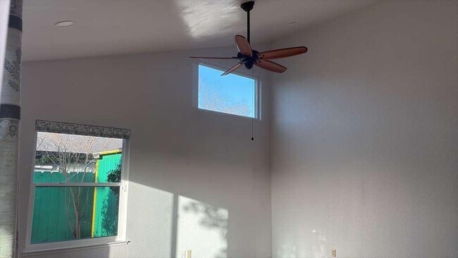 Building Photo - 101 E Portola Way